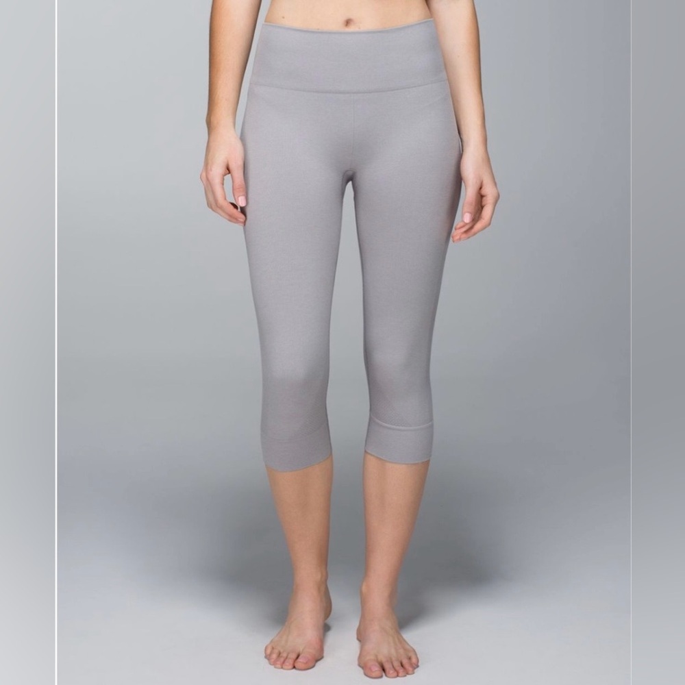 Lululemon Seamlessy Street Crop Legging